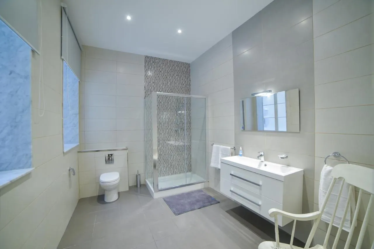 Ca2- City Central Apartment 2 Флориана Мальта